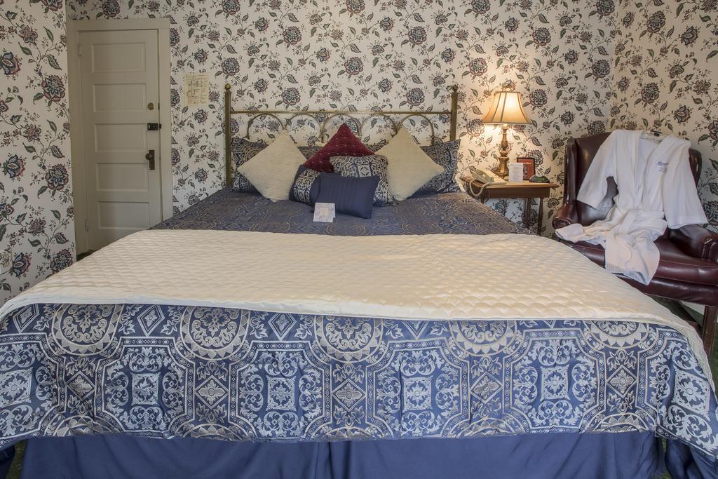 Stroudsmoor Country Inn Stroudsburg Dış mekan fotoğraf