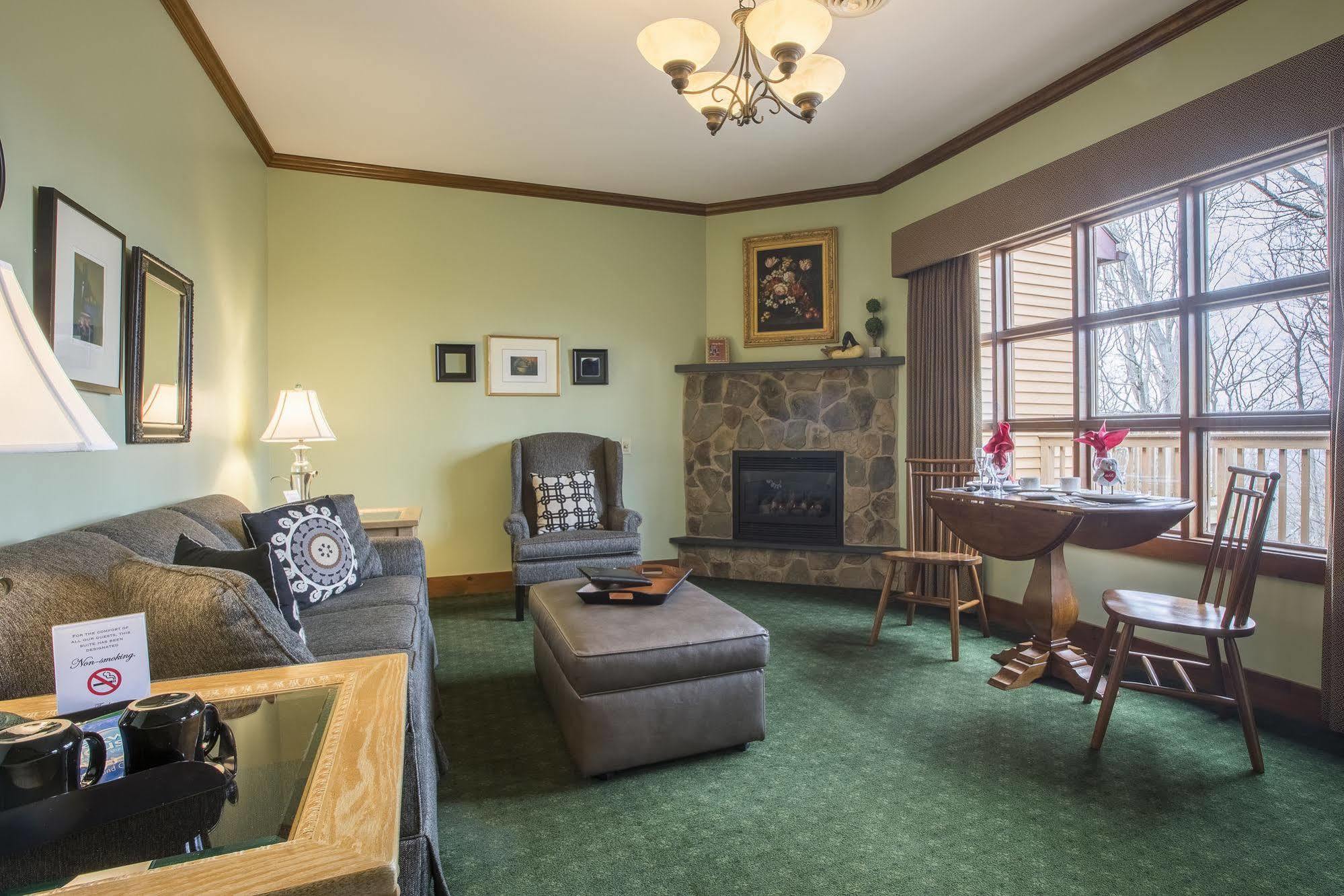 Stroudsmoor Country Inn Stroudsburg Dış mekan fotoğraf